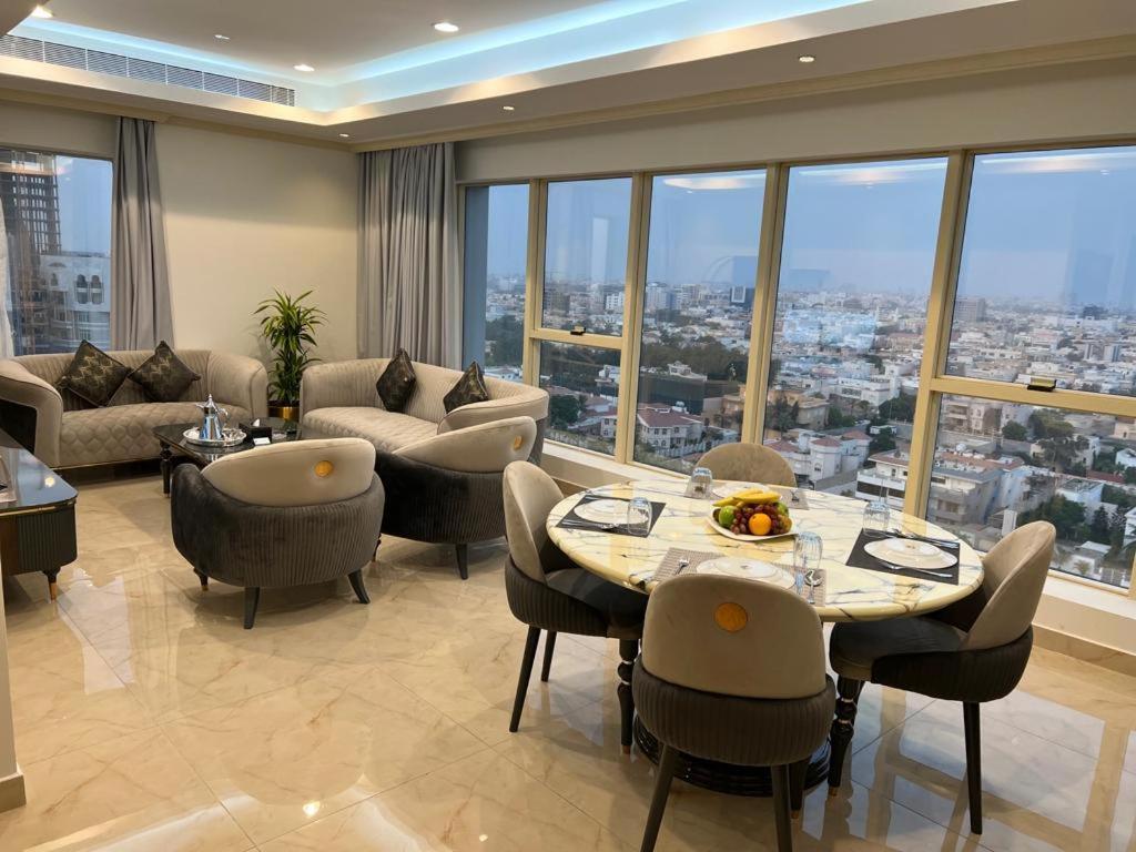 Seafront Luxury Suites Jeddah Corniche Bagian luar foto